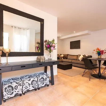 Appartement Casa Serena 1 *